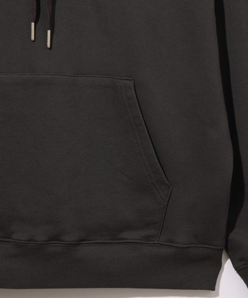 MILKFED.（ミルクフェド）の「SPRAY LOGO SWEAT HOODIE（パーカー・レディース・チャコール/ライトピンク/オフホワイト・L/M）」の12枚目の写真