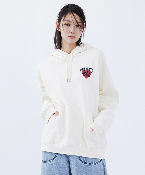 MILKFED.（ミルクフェド）の「SPRAY LOGO SWEAT HOODIE（パーカー・レディース・チャコール/ライトピンク/オフホワイト・L/M）」の19枚目の写真
