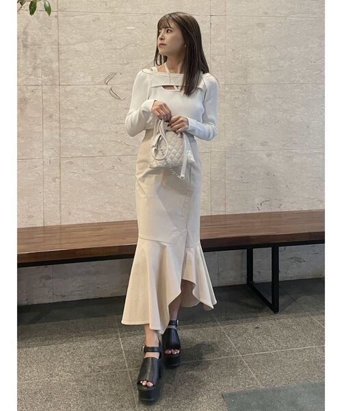 MURUA（ムルーア）の「アシメヘムデザインスカート（スカート・レディース・グレー/アイボリー/ブラック/ライトグリーン・1/2）」の12枚目の写真