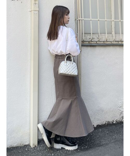 MURUA（ムルーア）の「アシメヘムデザインスカート（スカート・レディース・グレー/アイボリー/ブラック/ライトグリーン・1/2）」の18枚目の写真