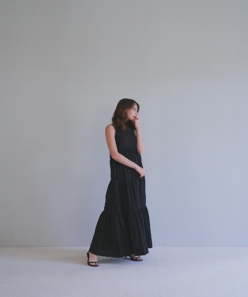 Cla STEllaR（クラステラ）の「キャミソール ワンピース カップ付き ロング ティアード（ワンピース・レディース・ホワイト/アイボリー/ブラック・M/S）」の20枚目の写真