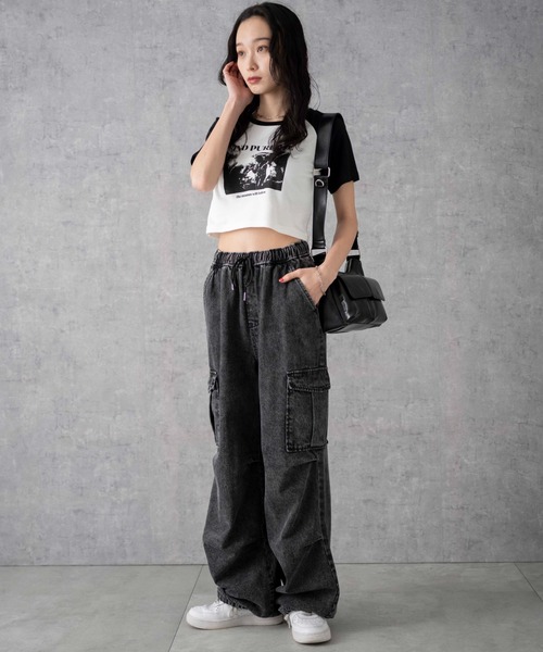 WEGO(ウィゴー)の「WEGO/デニムパラシュートカーゴパンツ(デニムパンツ・レディース・ブラック系その他/その他/コバルトブルー/ブラック/インディゴブルー/スミクロ/グレー/ブルー系1・MEDIUM/SMALL/X-SMALL)」の10枚目の写真