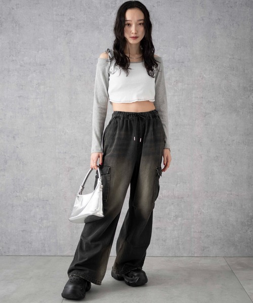 WEGO(ウィゴー)の「WEGO/デニムパラシュートカーゴパンツ(デニムパンツ・レディース・ブラック系その他/その他/コバルトブルー/ブラック/インディゴブルー/スミクロ/グレー/ブルー系1・MEDIUM/SMALL/X-SMALL)」の17枚目の写真