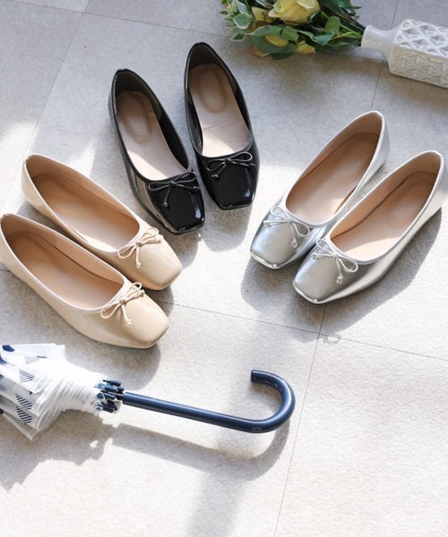 VIVIAN（ヴィヴィアン）の「スクエアトゥレインバレエシューズ（レインシューズ・レディース・シルバー/ベージュ系その他/ブラック系その他・LL/S/M/L）」の2枚目の写真