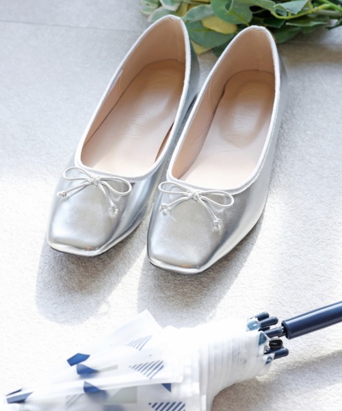 VIVIAN（ヴィヴィアン）の「スクエアトゥレインバレエシューズ（レインシューズ・レディース・シルバー/ベージュ系その他/ブラック系その他・LL/S/M/L）」の3枚目の写真