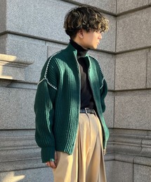 フィンガーホール付きステッチドライバーズニット