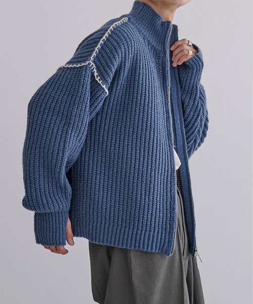 Ellno Loset（エルノロゼット）の「フィンガーホール付きステッチドライバーズニット（ニット/セーター・メンズ・ブルーグレー/ダークグリーン/ブラック・MEDIUM/LARGE）」の11枚目の写真