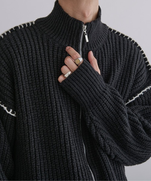 Ellno Loset（エルノロゼット）の「フィンガーホール付きステッチ