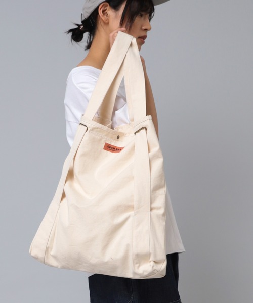 URCH RNA（アーチ アールエヌエー）の「E4958 ＵＲＣＨフタヤクバッグ（バックパック/リュック・レディース・ブラック/ナチュラル/キャメル/ブルー/グレイッシュベージュ・FREE）」の11枚目の写真