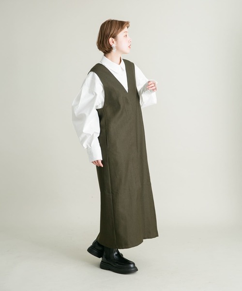 KBF(ケイビーエフ)の「ボリュームスリーブクロップドシャツ(シャツ/ブラウス・レディース・ピンク系その他/オフホワイト/ブラック・ONE)」の9枚目の写真