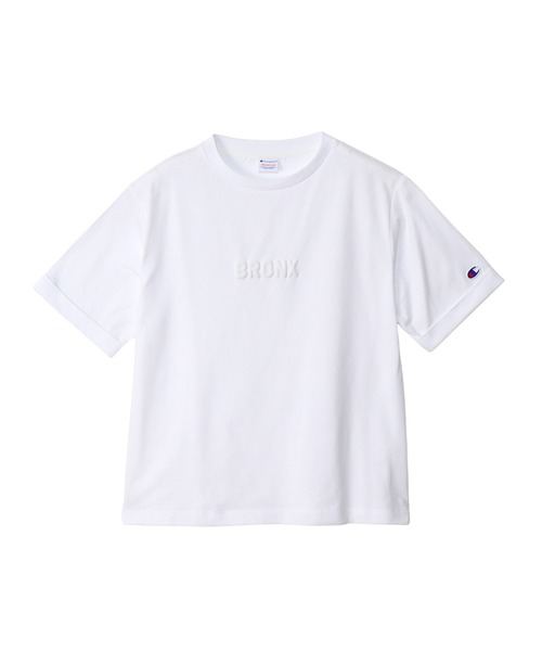 Champion(チャンピオン)の「【Champion/チャンピオン】レディース ショートスリーブTシャツ(Tシャツ/カットソー・レディース・ネイビー/ライトイエロー/ホワイト/ライトブルー/グリーン・LARGE/MEDIUM)」の2枚目の写真