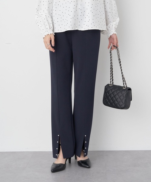 earth music&ecology(アースミュージックアンドエコロジー)の「パールスリットパンツ(その他パンツ・レディース・ブルー/ブラック/ライトベージュ/ネイビー・S/M)」の3枚目の写真