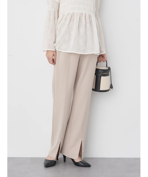 earth music&ecology(アースミュージックアンドエコロジー)の「パールスリットパンツ(その他パンツ・レディース・ブルー/ブラック/ライトベージュ/ネイビー・S/M)」の17枚目の写真