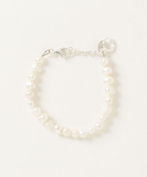 ROYAL FLASH(ロイヤルフラッシュ)の「SPARKING/スパーキング/Paisly charm pearl bracelet(ブレスレット・メンズ・ホワイト・F)」の1枚目の写真