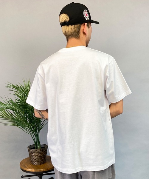 NEW ERA(ニューエラ)の「NEW ERA/ニューエラ 半袖Tシャツ ブランドロゴ 14121889/14121890(Tシャツ/カットソー・メンズ・ブラック/ホワイト・M/L/XL/2XL)」の4枚目の写真