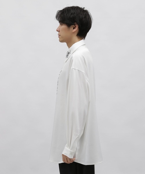 LAKOLE（ラコレ）の「フラワー刺繍長袖シャツ / 106851（シャツ/ブラウス・メンズ・ブルー/ホワイト/ブラック・X-LARGE/LARGE/MEDIUM）」の14枚目の写真