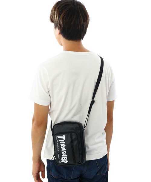 MAISON mou(メゾンムー)の「【THRASHER/スラッシャー】タテミニショルダー(ショルダーバッグ・レディース・ホワイト/ブラック・FREE)」の16枚目の写真