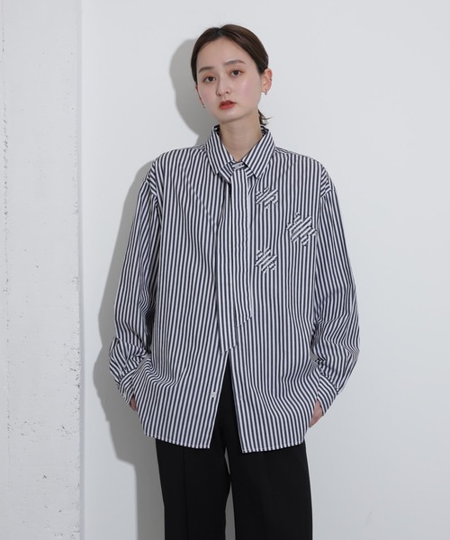 SENSE OF PLACE by URBAN RESEARCH(センスオブプレイスバイアーバンリサーチ)の「hxcyyd × SOP ストライプフラワーパッチマルチシャツ(UNISEX)(シャツ/ブラウス・メンズ・その他2/その他1・LARGE/MEDIUM)」の10枚目の写真