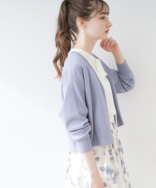 couture brooch(クチュールブローチ)の「◆パール調トリミングボレロ(カーディガン/ボレロ・レディース・ライトブルー/アイボリー/ブラック・38/42)」の5枚目の写真