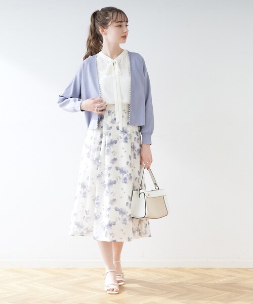 couture brooch(クチュールブローチ)の「◆パール調トリミングボレロ(カーディガン/ボレロ・レディース・ライトブルー/アイボリー/ブラック・38/42)」の10枚目の写真