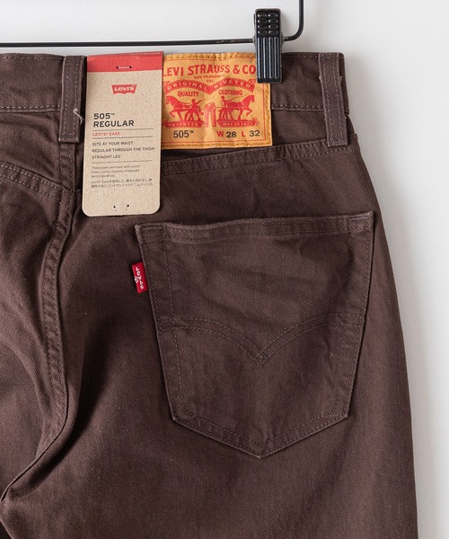 Levi's(リーバイス)の「【Levi’s/リーバイス】 505 レギュラーストレート ストレッチ 5ポケット カラーデニム&ツイルチノ/505 REGULAR STRAIGHT COLOR PANTS/ジーンズ/ヴィンテージ/アメカジ/古着風/レトロ/2024SS(デニムパンツ・メンズ・チャコールグレー/ダークブラウン/ブラック/ベージュ・33inch/31inch/30inch/28inch/34inch/32inch/29inch)」の13枚目の写真
