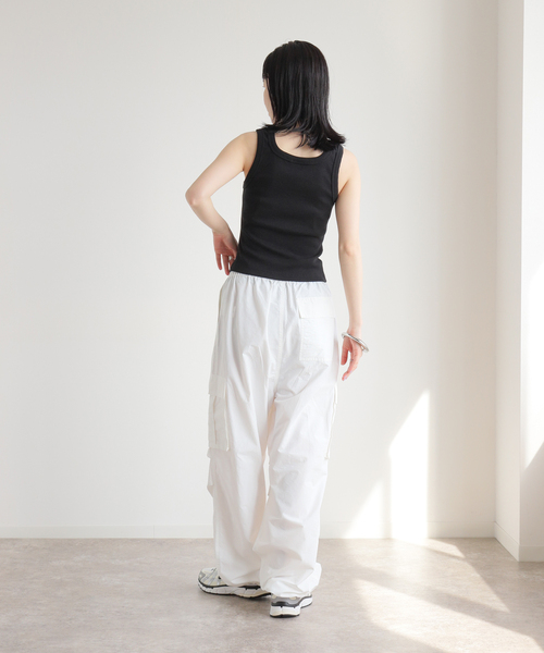 JOINT WORKS（ジョイントワークス）の「KIJUN Square-Neck Rib Tank Top 24SSW22 0A/B/C/ D（タンクトップ・レディース・グリーン/ホワイト/ブラック/オレンジ・SMALL）」の8枚目の写真