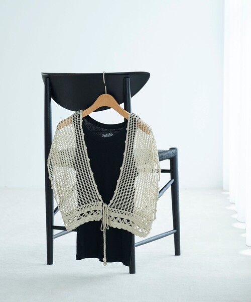 FREAK'S STORE(フリークスストア)の「FREAK’S STORE/フリークスストア The Yarn. かぎ編み調 ベスト(ベスト・レディース・ベージュ/ブラック・フリ-)」の9枚目の写真