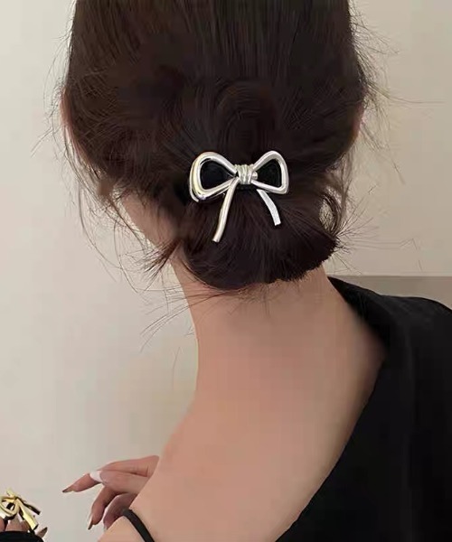 E&C closet…（イーアンドシークローゼット）の「メタルリボンヘアゴム（L）（ヘアゴム・レディース・シルバー/ゴールド・FREE）」の9枚目の写真
