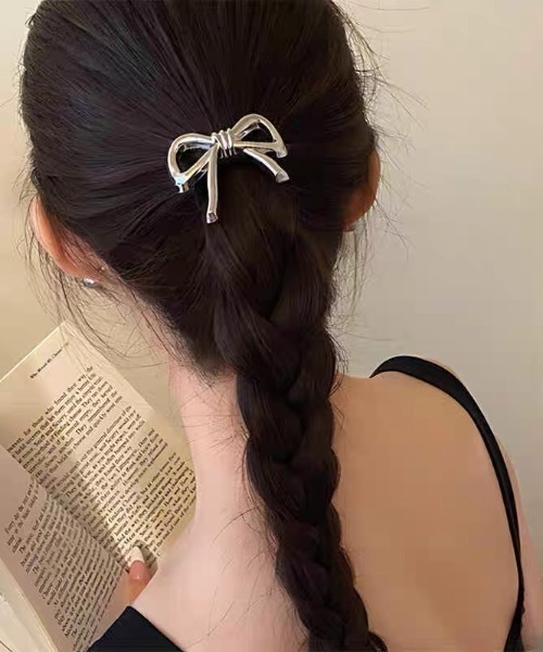 E&C closet…（イーアンドシークローゼット）の「メタルリボンヘアゴム（L）（ヘアゴム・レディース・シルバー/ゴールド・FREE）」の10枚目の写真