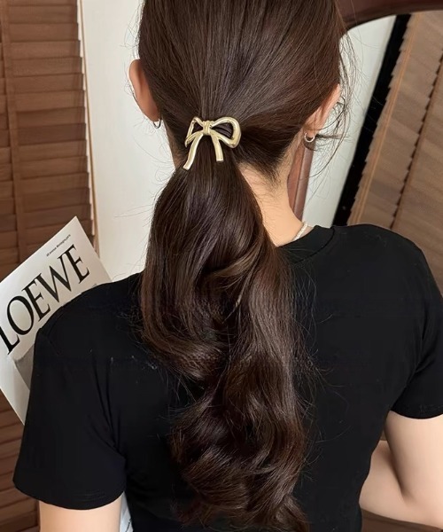 E&C closet…（イーアンドシークローゼット）の「メタルリボンヘアゴム（L）（ヘアゴム・レディース・シルバー/ゴールド・FREE）」の18枚目の写真