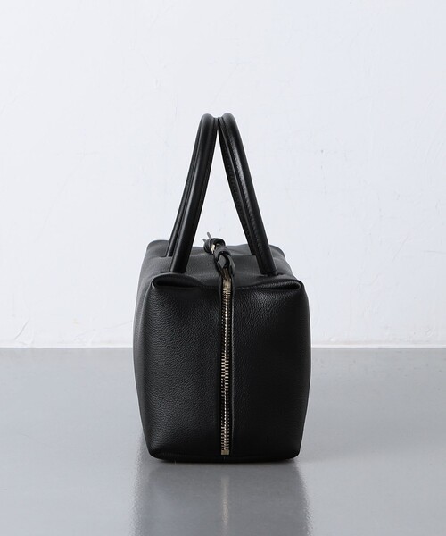 tov（トーヴ）の「＜TOV＞CONNIE ワイド ボストンバッグ（ボストン