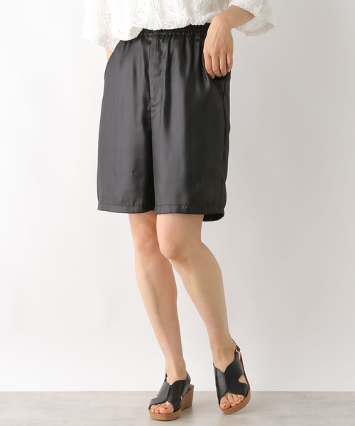 LEPSIM（レプシィム）の「光沢ショートパンツ　125329（その他パンツ・レディース・チャコールグレー/ブラック・FREE）」の10枚目の写真