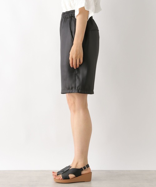 LEPSIM（レプシィム）の「光沢ショートパンツ　125329（その他パンツ・レディース・チャコールグレー/ブラック・FREE）」の20枚目の写真