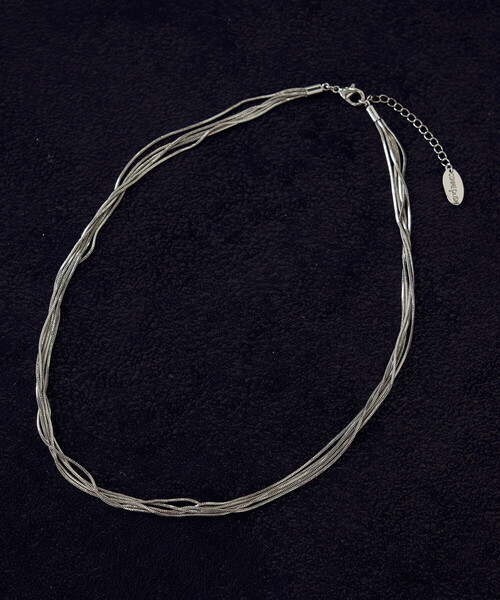 COMME CA ISM（コムサイズム）の「スネイクチェーン 5連 ショートネックレス（ネックレス・レディース・シルバー・FREE）」の2枚目の写真