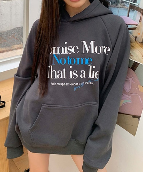 LAFFMO(ラフモ)の「ロゴプリント裏起毛フーディー(スウェット・レディース・グレー・S/M/L)」の1枚目の写真