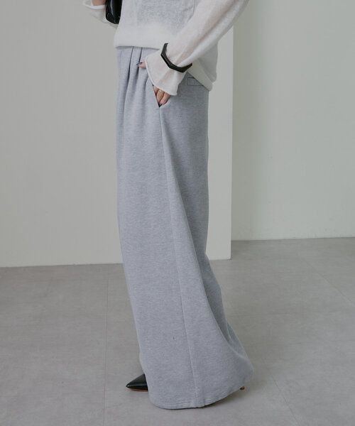Omekashi(オメカシ)の「スウェットワイドパンツ(スウェットパンツ・レディース・ブラック/グレー・36/38)」の21枚目の写真
