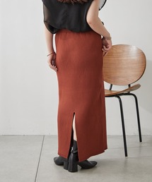 着痩せロングナロースカート