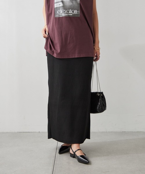 Remind me and forever(リマインドミーアンドフォーエバー)の「着痩せロングナロースカート(スカート・レディース・ロイヤルブルー/ブラウン/ブラック・FREE)」の2枚目の写真