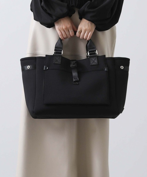 story.（ストーリー）の「ネオプレンワイドトートバッグ（トートバッグ・レディース・ブラック・FREE）」の2枚目の写真