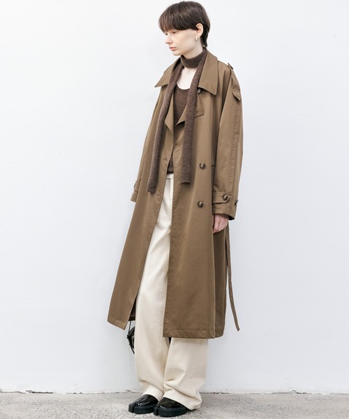 新品同様✨　GUCCI トレンチコート　ナイロン　50 ダークカーキ　ベルト 新品同様✨ GUCCI トレンチコート ナイロン 50 ダークカーキ ベルト