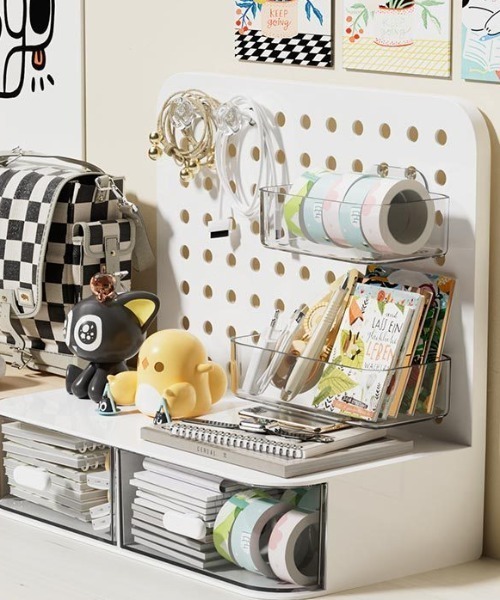 穴あき収納棚（収納グッズ）｜Made in I（メイドインアイ）の