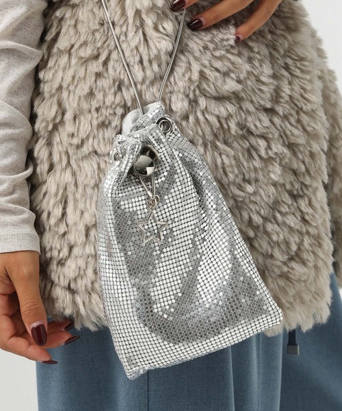 BAYFLOW（ベイフロー）の「[スマホ・カード収納可能]メタルメッシュミニショルダー（ショルダーバッグ・レディース・ゴールド/シルバー/ブラック・FREE）」の7枚目の写真