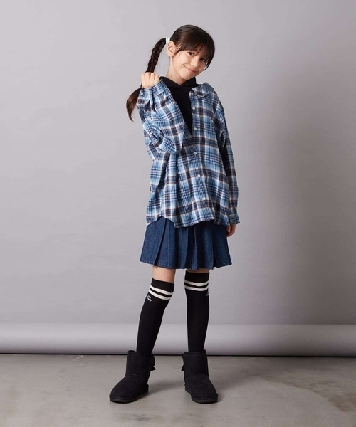 a.v.v（アーヴェヴェ）の「[140-150]【ふんわり重ね着】レイヤードシャツ（シャツ/ブラウス・キッズ・ブラック/ブルー・140/150）」の14枚目の写真