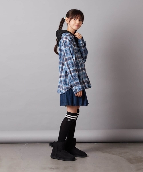 a.v.v（アーヴェヴェ）の「[140-150]【ふんわり重ね着】レイヤードシャツ（シャツ/ブラウス・キッズ・ブラック/ブルー・140/150）」の16枚目の写真