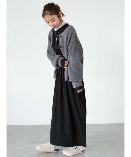 Lugnoncure（ルノンキュール）の「シャーリングワンピース（ワンピース・レディース・ブラック/カーキ/ベージュ・F）」の17枚目の写真