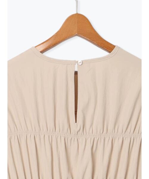 Lugnoncure（ルノンキュール）の「シャーリングワンピース（ワンピース・レディース・ブラック/カーキ/ベージュ・F）」の12枚目の写真