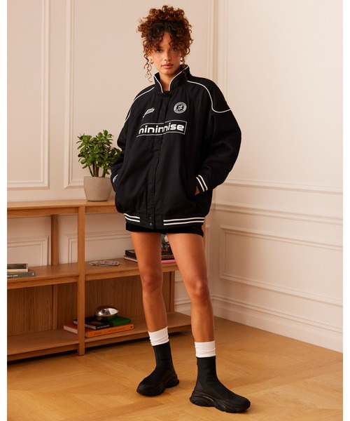 STEVE MADDEN(スティーブマデン)の「バックジップスニーカーブーツ/S.MADDEN VROOMS-UA(ブーツ・レディース・ブラック×ブラック/ホワイト×ホワイト/グレー・22.5cm/23.0cm/23.5cm/23.5-24/24.0cm/24.5cm)」の21枚目の写真