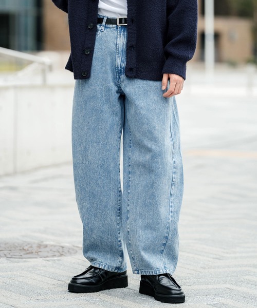 Rocky Monroe(ロッキーモンロー)の「バレルレッグジーンズ ワイドデニムパンツ(デニムパンツ・メンズ・ライトブラック/ケミカルウォッシュ/ワンウォッシュ/ブラック/インディゴブルー・M/L/XL)」の5枚目の写真