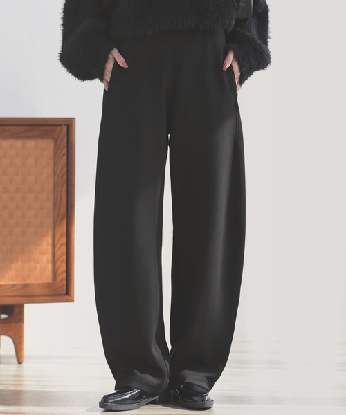 nouvellemoi(ヌーベルモイ)の「ダンボールニットカーブパンツ(その他パンツ・レディース・チャコール/アイボリー/ブラック・M)」の8枚目の写真