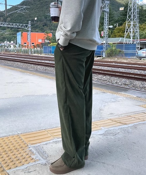 NOWLE（ノウル）の「【NOWLE】ワイドシルエット ドレープ コーデュロイ パンツ（その他パンツ・メンズ・ダークカーキ/オフホワイト・MEDIUM/SMALL/X-LARGE/LARGE）」の7枚目の写真